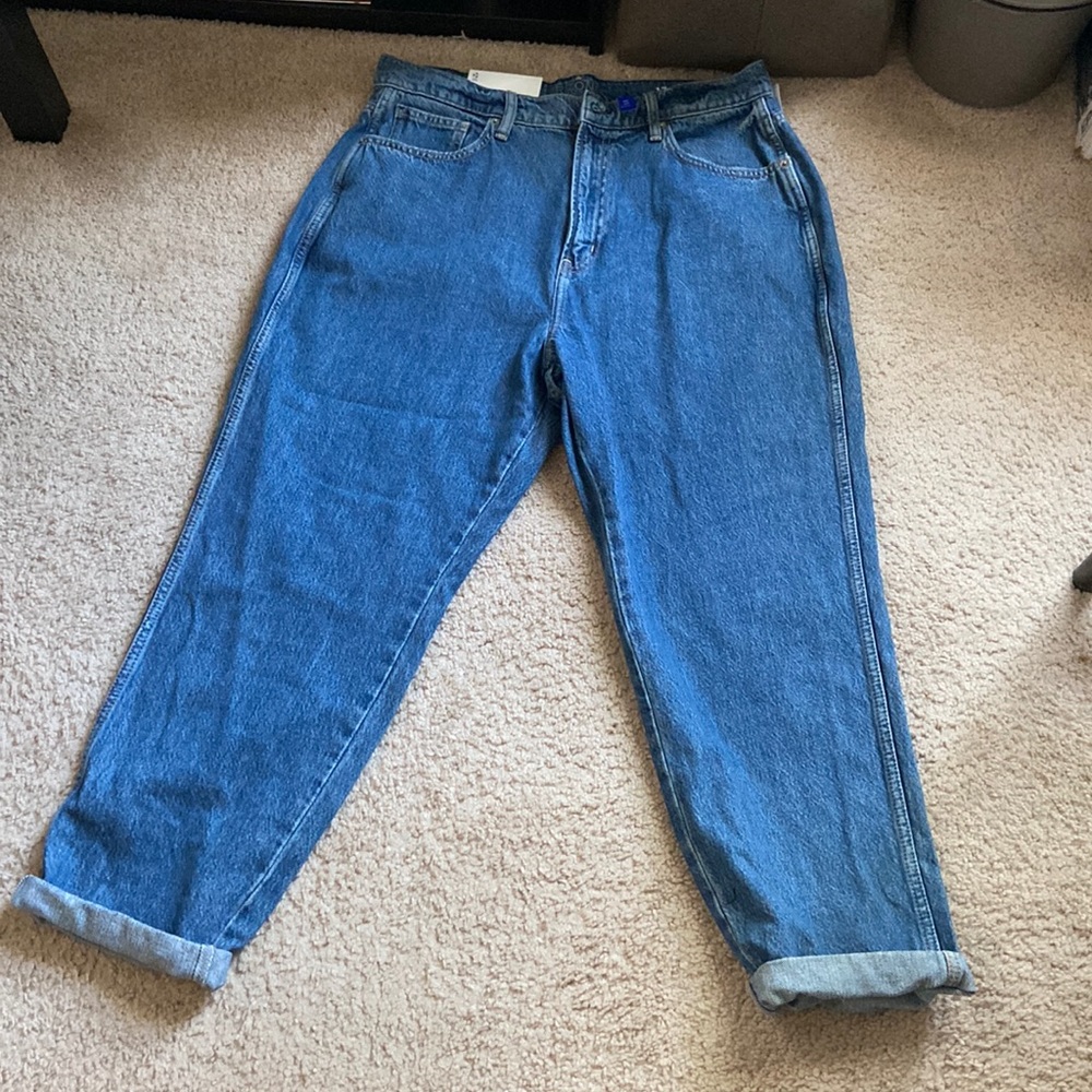 Arizona Jeans Mom Jean Highest Rise Semi Relaxed Fit with Tapered Leg Size 17